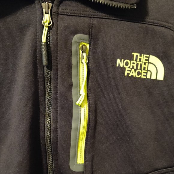 The North Face Skyline 1/2 zip fleece Men's SIZE SMALL - Picture 2 of 6